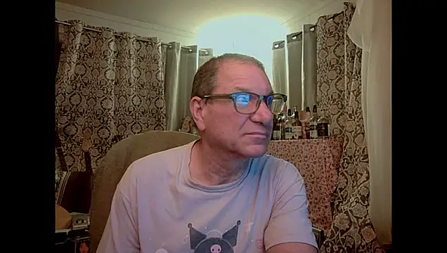 Snapshot of coryassman chatting on 06/14/26, 04:14 coryassman online show from 06/14/26, 04:14