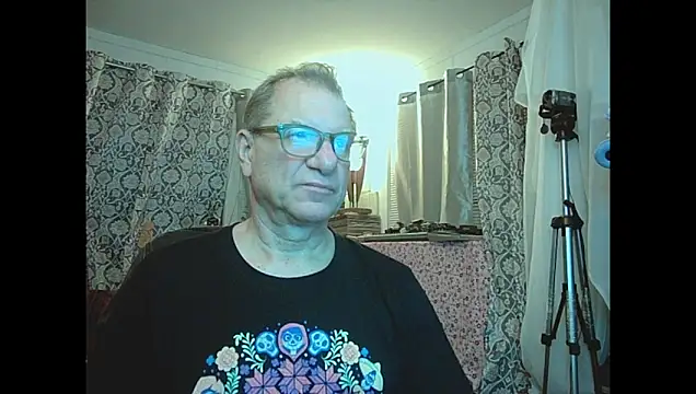 coryassman online show from 04/18/26, 11:34