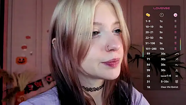 arielabradberry online show from 11/02/25, 02:55