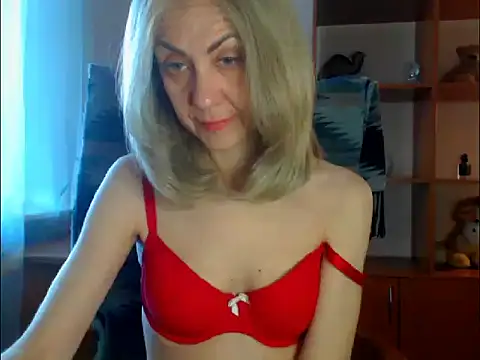 Snapshot of Tanya6547 chatting on 04/22/26, 08:21 Tanya6547 online show from 04/22/26, 08:21
