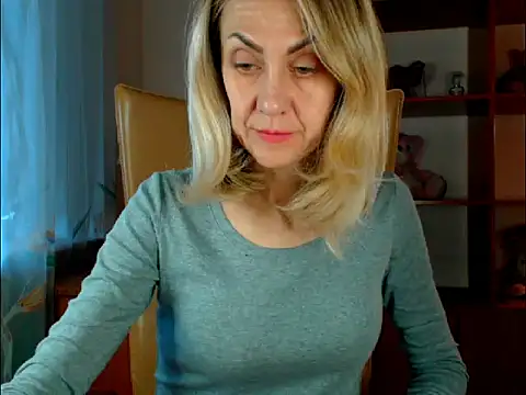 Tanya6547 online show from 10/26/25, 11:32