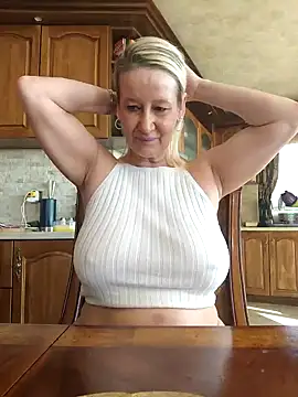 Lotus-blume1 online show from 11/24/25, 09:53