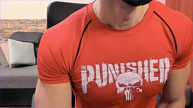 HotHunkTrainer online show from 11/16/25, 08:41