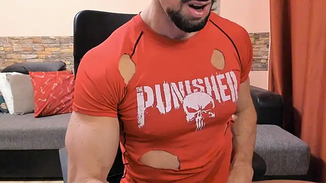 HotHunkTrainer online show from 01/18/26, 10:18