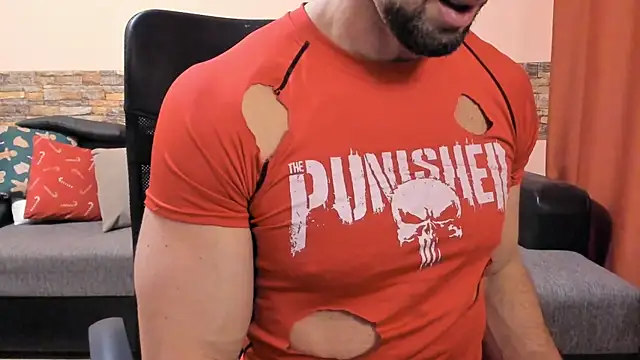 HotHunkTrainer online show from 02/21/26, 09:11