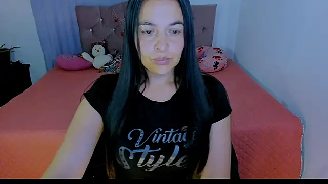 Snapshot of jessamond chatting on 01/24/25, 12:09 jessamond online show from 01/24/25, 12:09