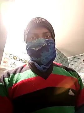 model yesx online show from 01/14/26, 04:32