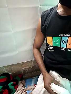 model yesx online show from 02/04/26, 04:51