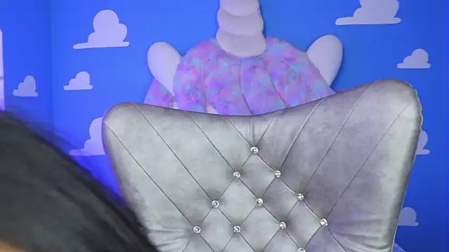 miss romyna online show from 12/19/25, 11:01