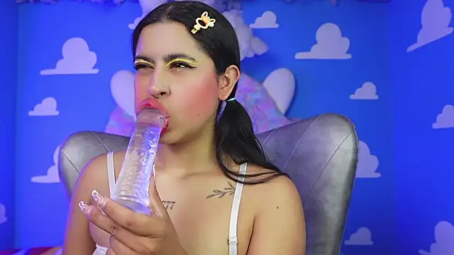 miss romyna online show from 04/13/26, 11:03