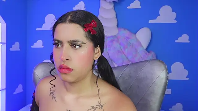 miss romyna online show from 11/27/25, 10:59