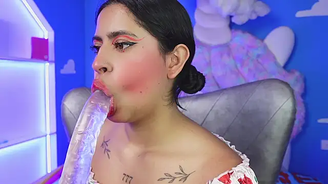 miss romyna online show from 04/15/26, 11:05