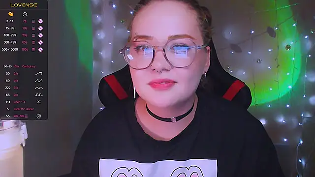 Snapshot of lala_loulou_land chatting on 05/04/26, 03:26 lala loulou land online show from 05/04/26, 03:26
