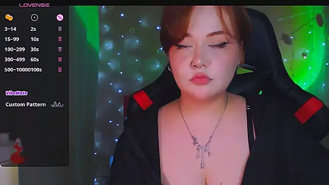 Snapshot of lala_loulou_land chatting on 05/30/26, 01:28 lala loulou land online show from 05/30/26, 01:28