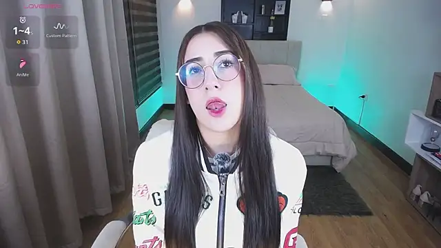 Imkitty-Horny online show from 04/04/26, 04:08