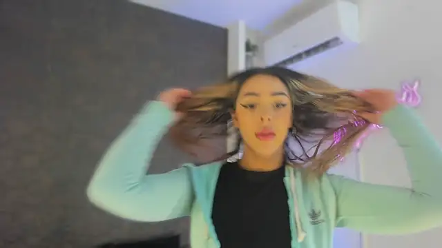 Addison baker online show from 03/06/25, 07:54