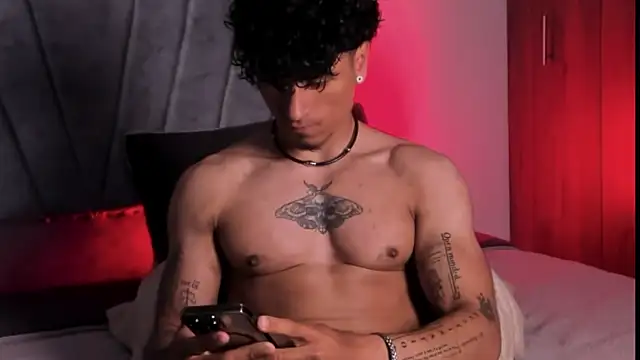 Thomas Fit1 online show from 10/04/25, 02:02