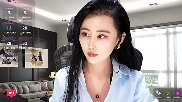 Snapshot of W-E-N-123 chatting on 10/19/25, 11:51 W-E-N-123 online show from 10/19/25, 11:51