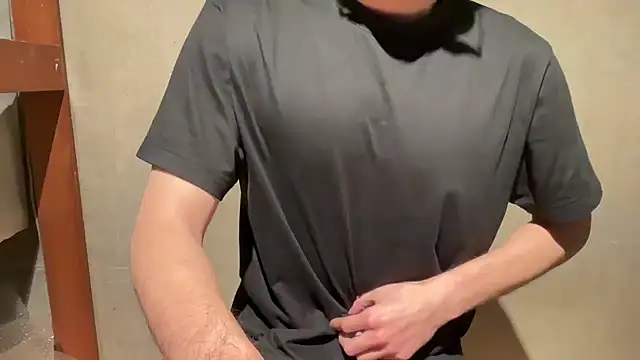 rickyyy0201 online show from 02/14/25, 03:15