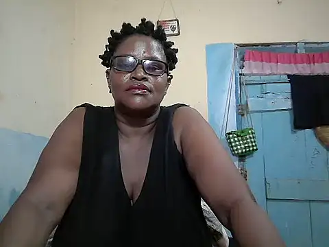 Snapshot of sexy_bigboobss chatting on 04/24/26, 06:54 sexy bigboobss online show from 04/24/26, 06:54