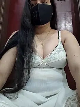 Snapshot of Anjel_Sadia chatting on 05/04/26, 03:04 Anjel Sadia online show from 05/04/26, 03:04