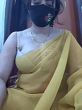 Snapshot of Anjel_Sadia chatting on 12/18/25, 02:16 Anjel Sadia online show from 12/18/25, 02:16