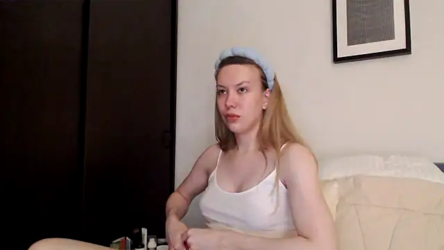 Scarlettford online show from 11/15/25, 01:37