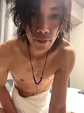 Katakuriko-Denpun online show from 10/20/25, 11:44