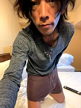 Katakuriko-Denpun online show from 10/16/25, 04:21