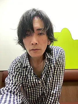 Snapshot of Katakuriko-Denpun chatting on 06/14/26, 10:49 Katakuriko-Denpun online show from 06/14/26, 10:49