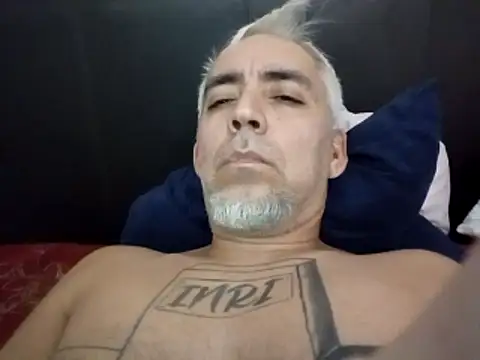 Xoc8  online show from 11/11/25, 11:38