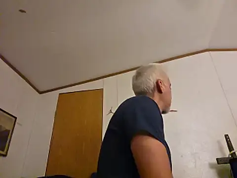 Snapshot of Xoc8_ chatting on 06/11/26, 02:53 Xoc8 online show from 06/11/26, 02:53