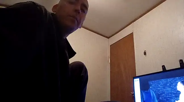 Snapshot of Xoc8_ chatting on 03/07/25, 12:01 Xoc8  online show from 03/07/25, 12:01