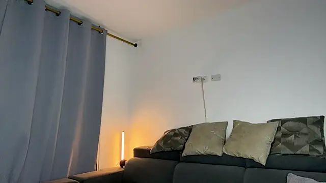 Snapshot of odin_blake chatting on 09/18/25, 02:14 odin blake online show from 09/18/25, 02:14