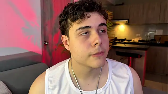 Snapshot of odin_blake chatting on 11/21/25, 02:32 odin blake online show from 11/21/25, 02:32