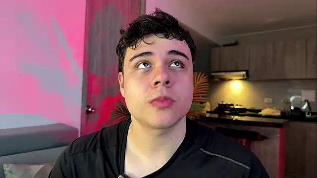 Snapshot of odin_blake chatting on 11/28/25, 06:08 odin blake online show from 11/28/25, 06:08