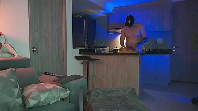 Snapshot of odin_blake chatting on 02/12/25, 04:01 odin blake online show from 02/12/25, 04:01