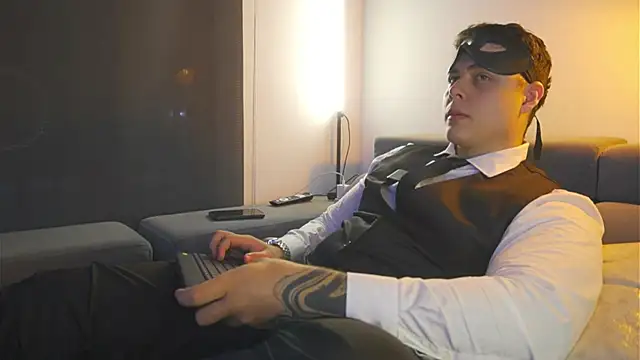 Snapshot of odin_blake chatting on 03/13/25, 02:16 odin blake online show from 03/13/25, 02:16