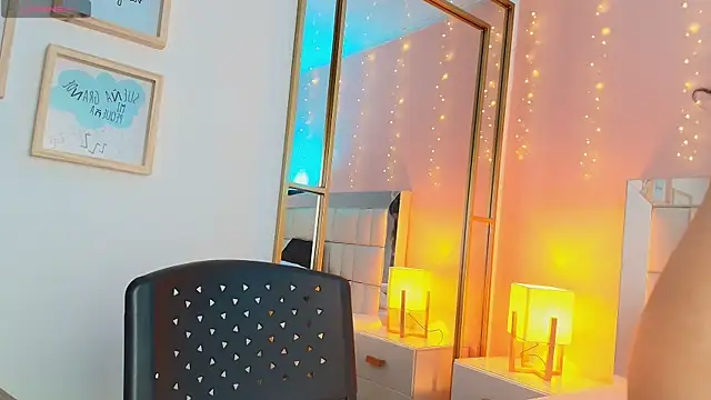 anahi maite online show from 03/17/26, 07:17