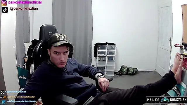 PKrisztian online show from 11/27/25, 10:32