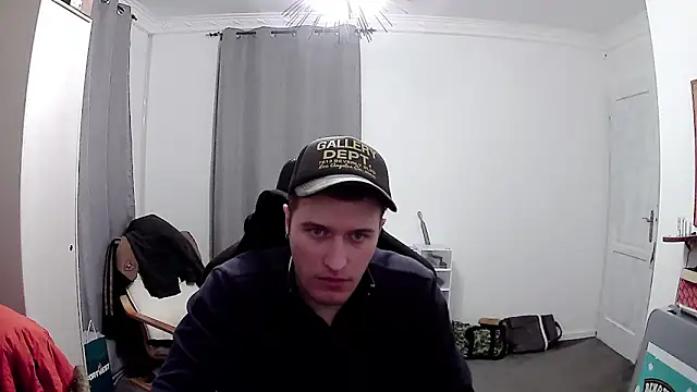 PKrisztian online show from 04/09/26, 06:36