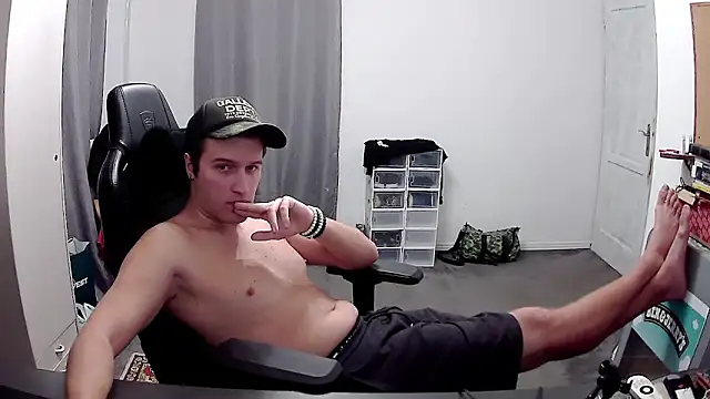 PKrisztian online show from 11/03/25, 09:18