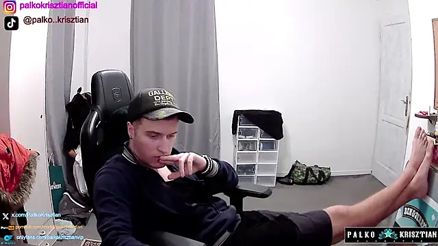 PKrisztian online show from 12/20/25, 10:12