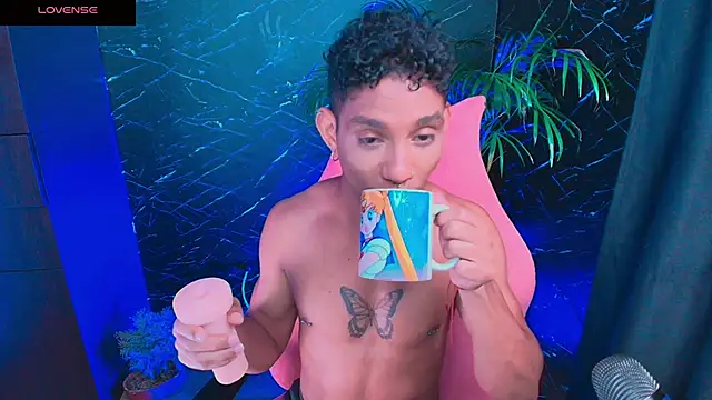 Palo santo online show from 02/24/26, 06:20