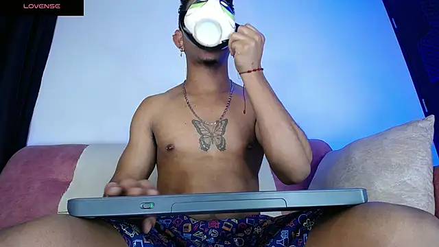 Palo santo online show from 06/03/26, 10:49
