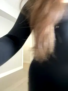 jAsMinE678 online show from 11/11/25, 07:30