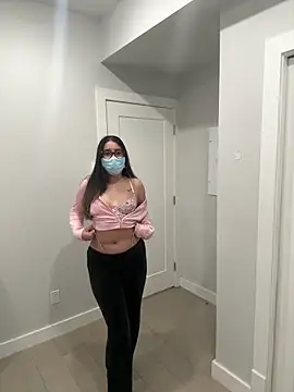 jAsMinE678 online show from 04/05/26, 10:33