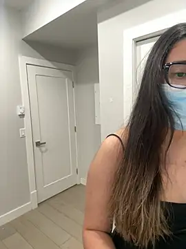 jAsMinE678 online show from 04/13/26, 05:17