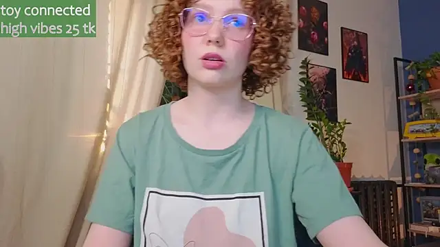 Snapshot of _lightmyfire chatting on 02/28/25, 05:04  lightmyfire online show from 02/28/25, 05:04