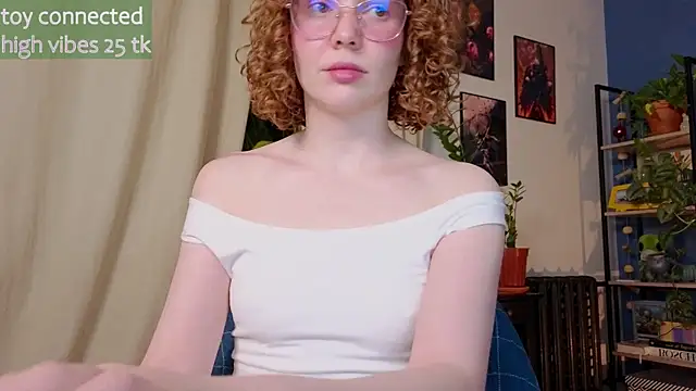 Snapshot of _lightmyfire chatting on 02/15/25, 07:39  lightmyfire online show from 02/15/25, 07:39